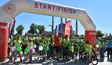 Pedallar sağlık için döndü