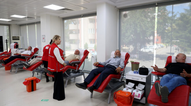 “Altın madalyalı” bağışçılar örnek oluyor