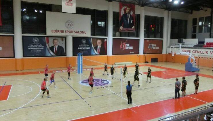 Voleybol turnuvası başlıyor