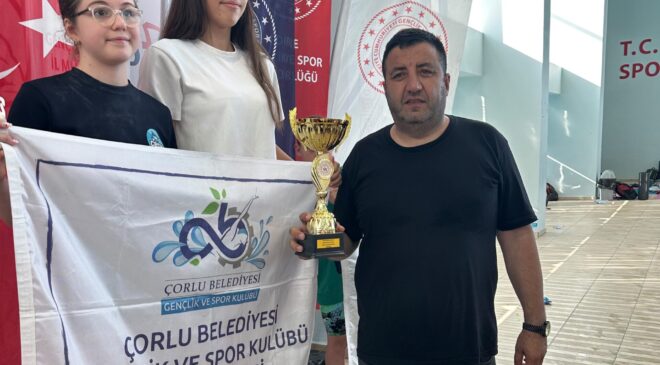 Kupa ve madalyalar sahiplerini buldu