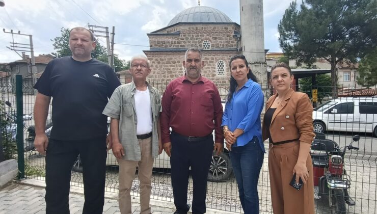 Muhtarlara hizmetle tehdit iddiası