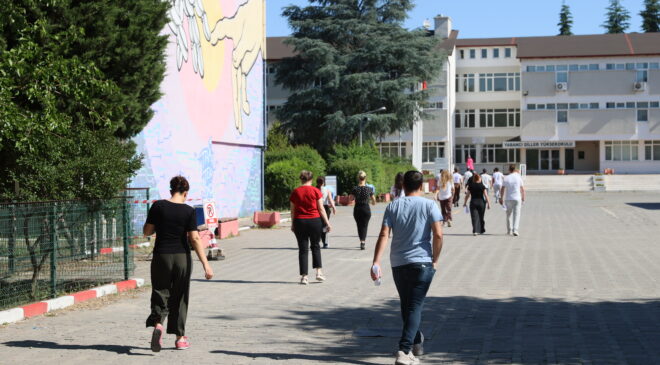 YKS’nin ilk oturumu başladı