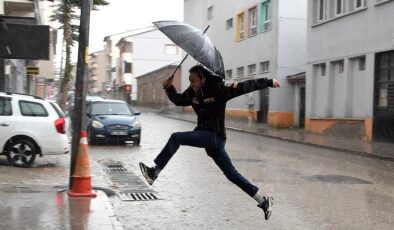 Bir ayda 214 şiddetli meteorolojik olay!