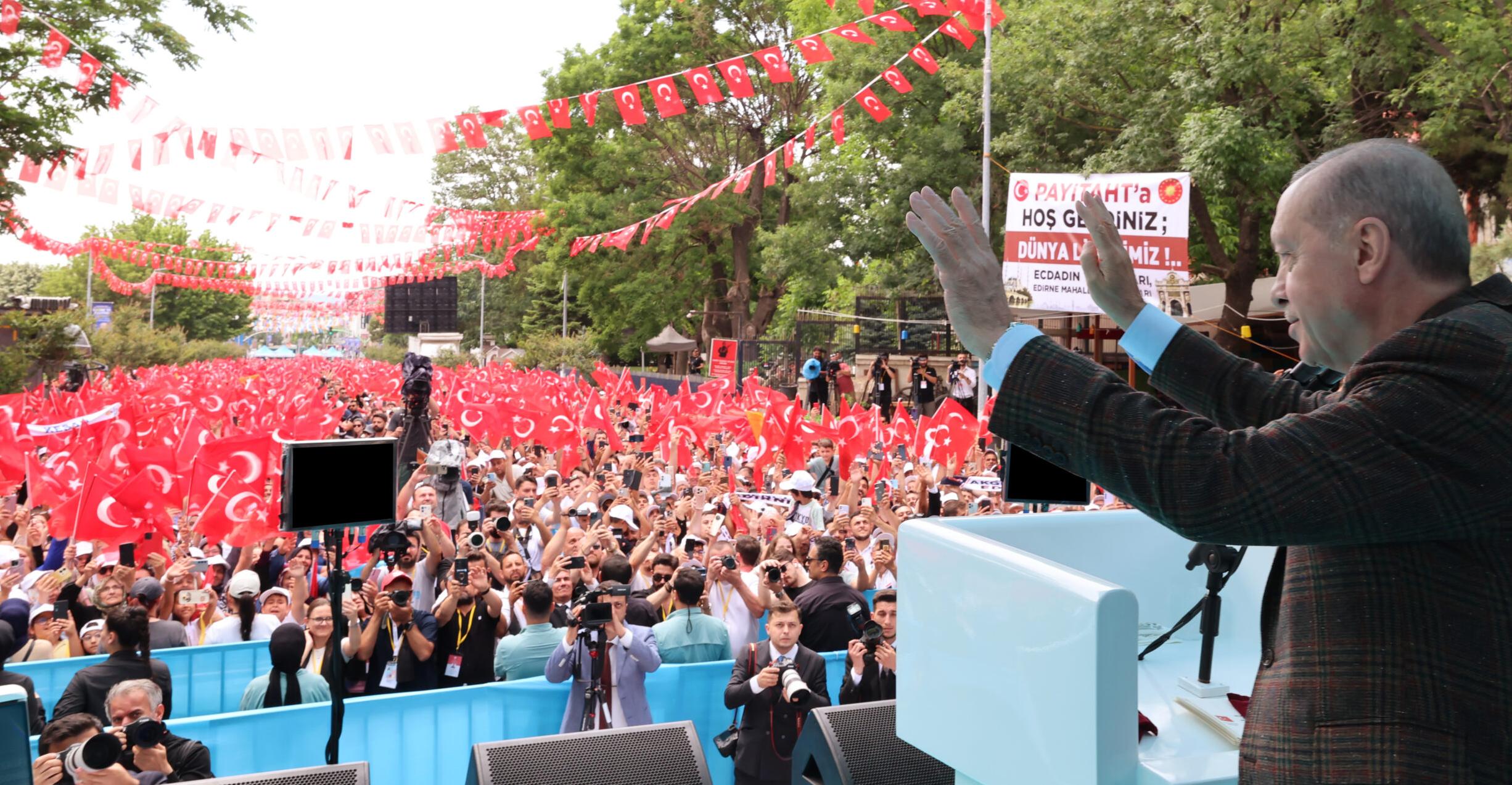 Cumhurbaşkanı Erdoğan: “CHP siyasi parti değil sanki dövüş kulübü”
