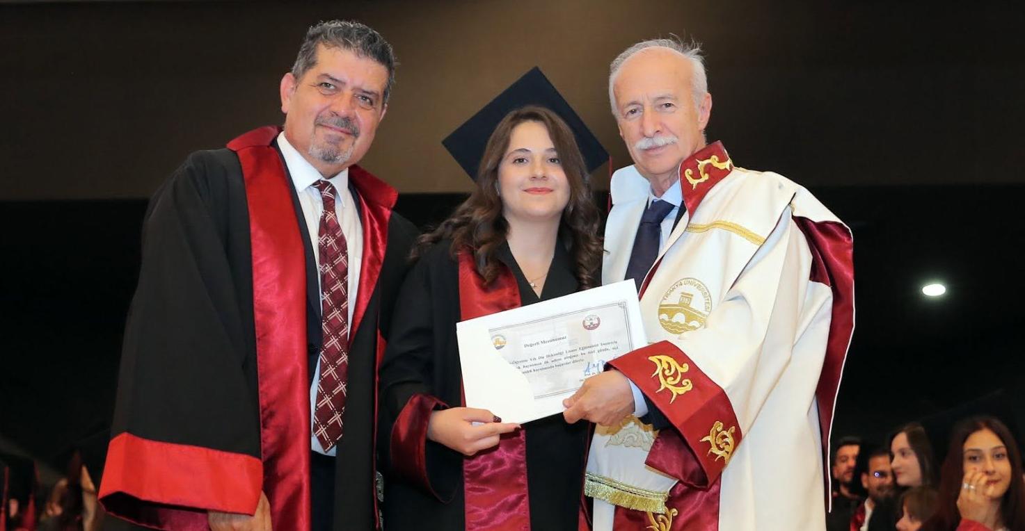 Genç Diş Hekimleri kep attı