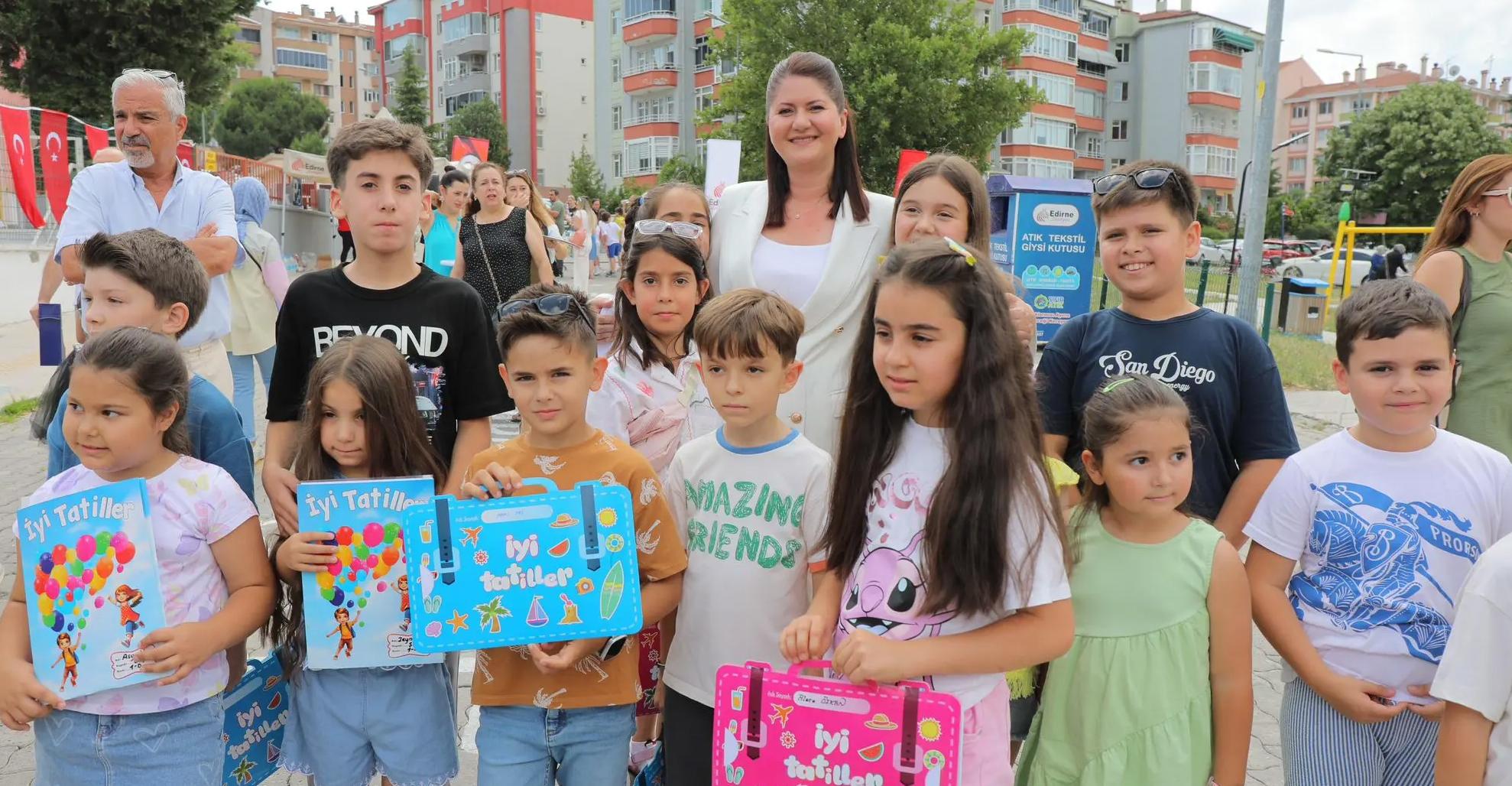 Güvenli sokakta en güzel buluşma