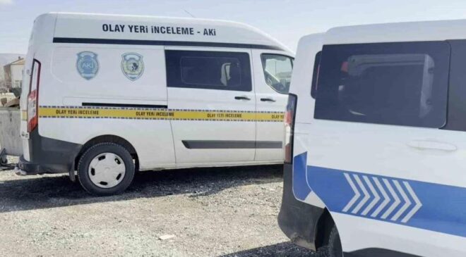 İnşaattan düşen işçi ağır yaralandı