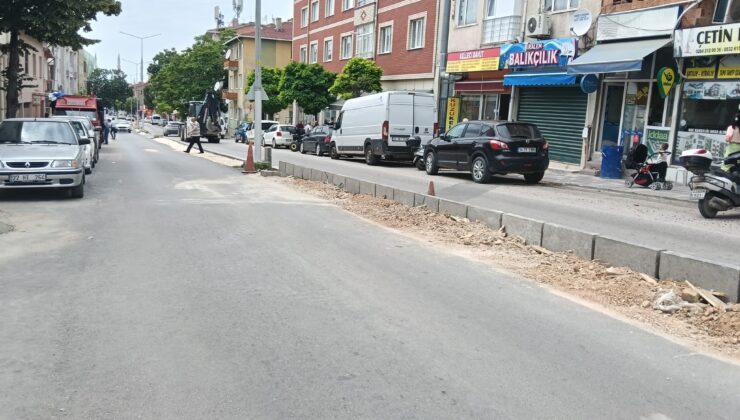 Kıyık’ta refüj sil baştan
