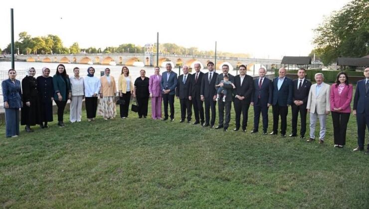 Mülki idare amirlerine veda programı