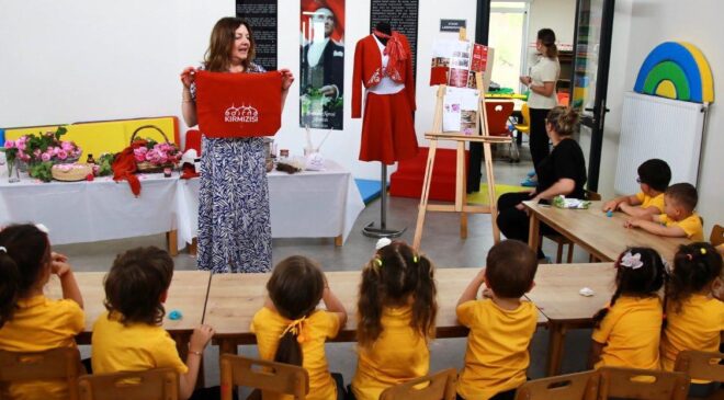 Öğrencilere Edirne gülü tanıtıldı