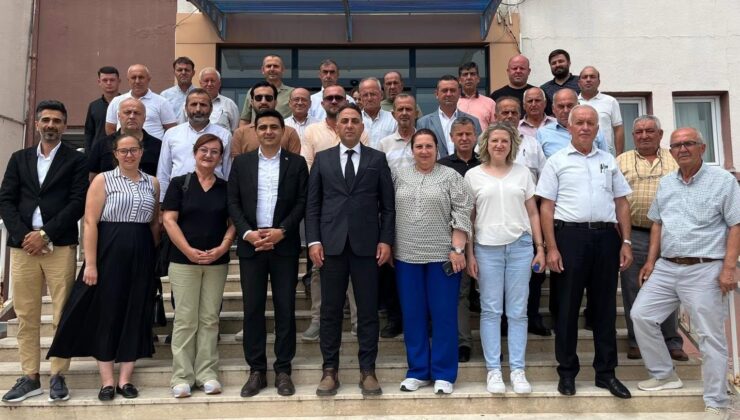Muhtarlara yönelik sosyal hizmetler toplantısı