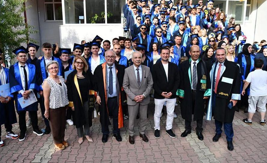 Trakya Üniversitesi’nce mezuniyet coşkusu