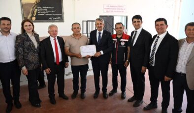 Vali Sezer’den üreticiye sertifika