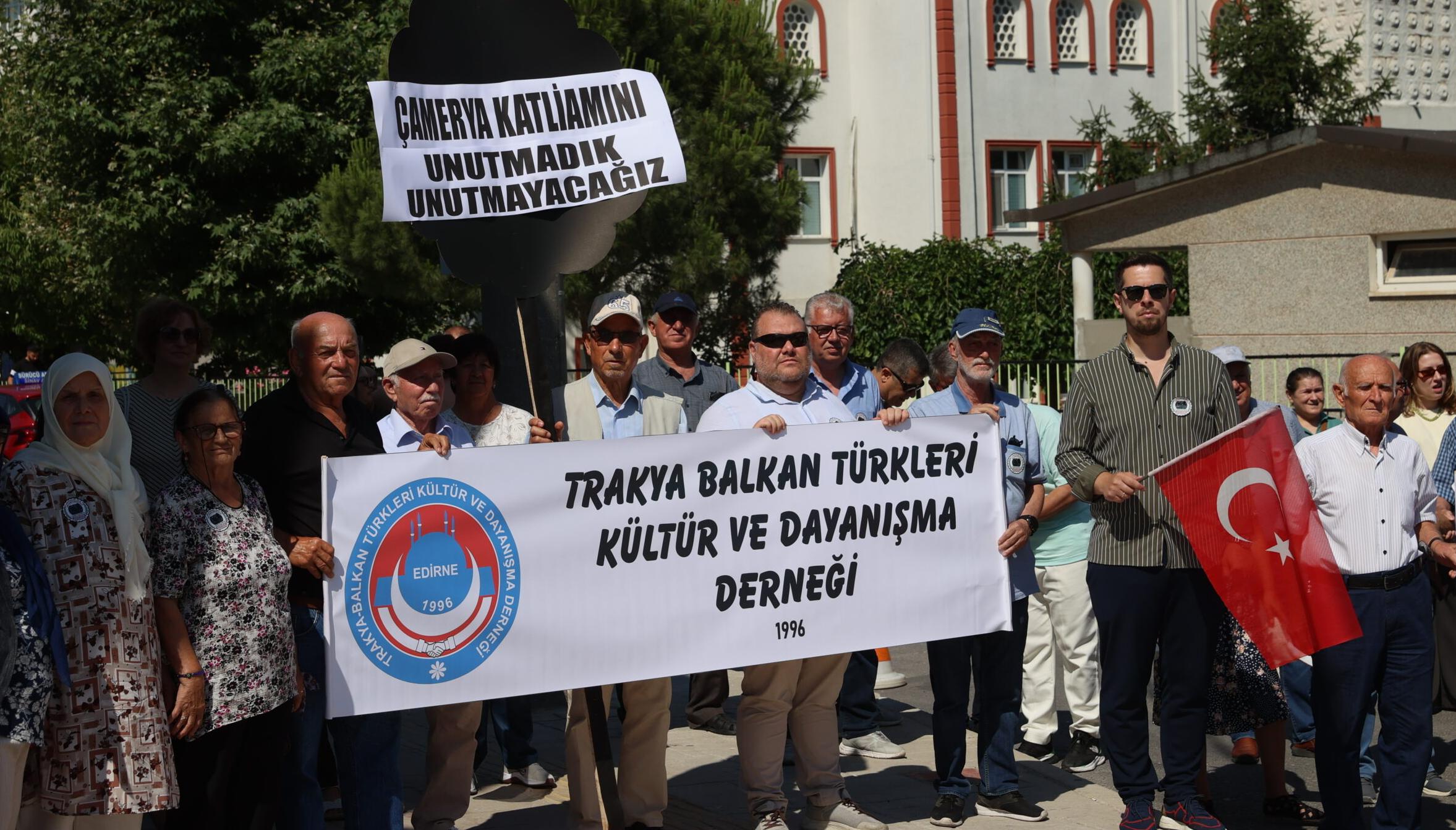Yunan Konsolosluğu’na siyah çelenk