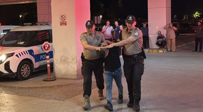 Şüpheli minibüsten düzensiz göçmen çıktı