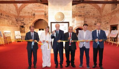 ‘Vakıf Medeniyeti’nin Zarafeti’ sergisi açıldı