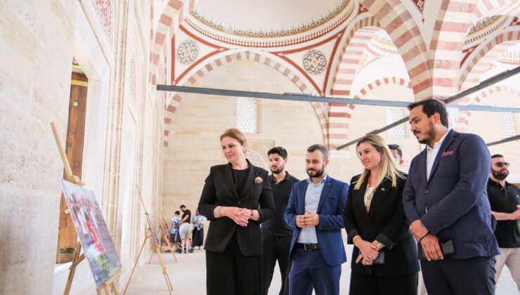 ‘Bir kez daha yüreğimizde hissettik’