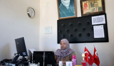 Bebekken ayrıldığı köye muhtar oldu