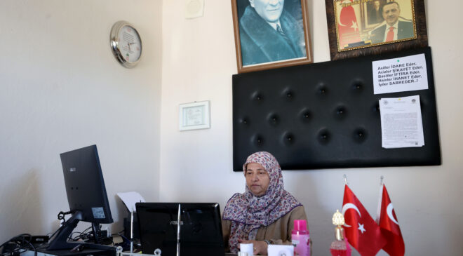 Bebekken ayrıldığı köye muhtar oldu