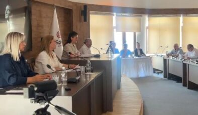 Belediyeye otopark gelirleriyle araç alınıyor