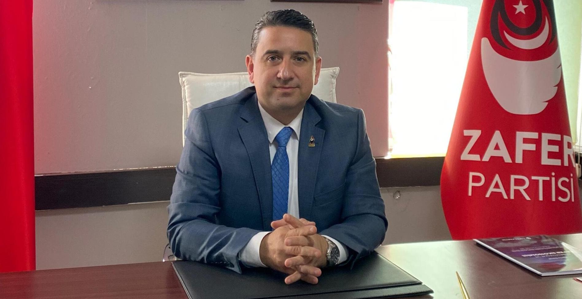 “Dr. Sadık Ahmet Türklük davasını miras bırakmıştır”