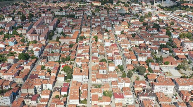 Edirne verdiği göçten fazlasını aldı
