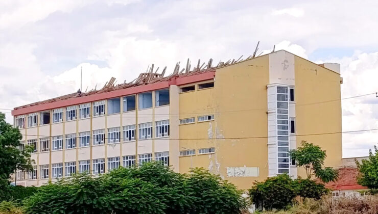 Yıldırım Anadolu Lisesi’nin yıkımı başladı