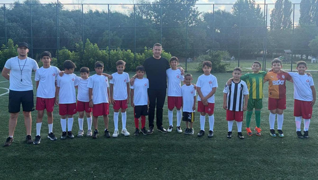 Geldi’den yaz spor okuluna ziyaret