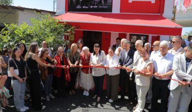 Mor ev artık “Hanımeli”