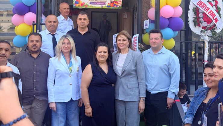 Mucit Müzisyenler açıldı