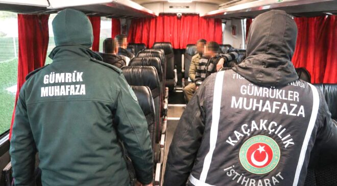 6 ayda 900 göçmen yakalandı