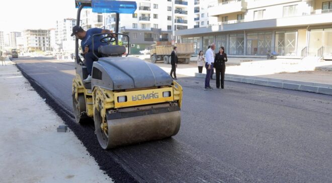 Bozulan yol ve kaldırımlar yenilenecek