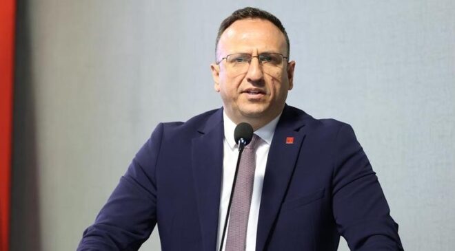 ‘İyi darbe, kötü darbe ayrımı yapmıyoruz’