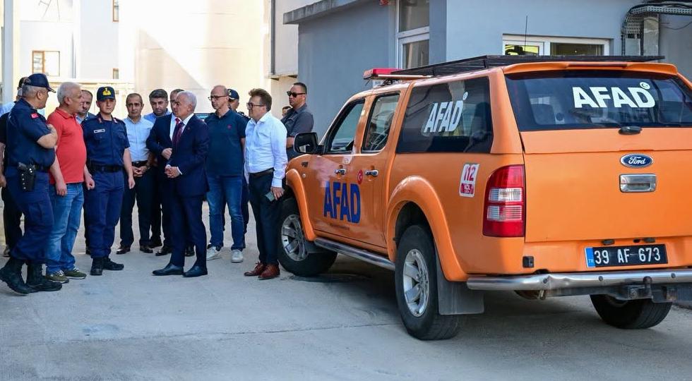Patlamanın meydana geldiği fabrikada inceleme