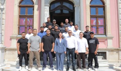 ‘Edirne’den de artık bir başpehlivan çıkmalı’