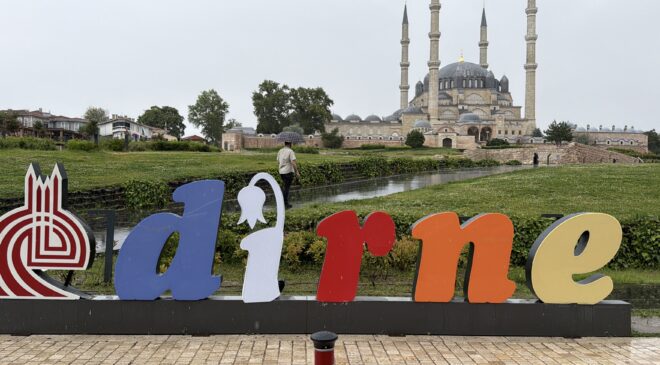 Edirne’de sağanak etkili oldu