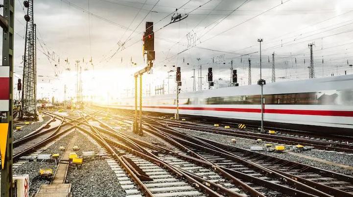 Tren seferlerinde geçici iptal