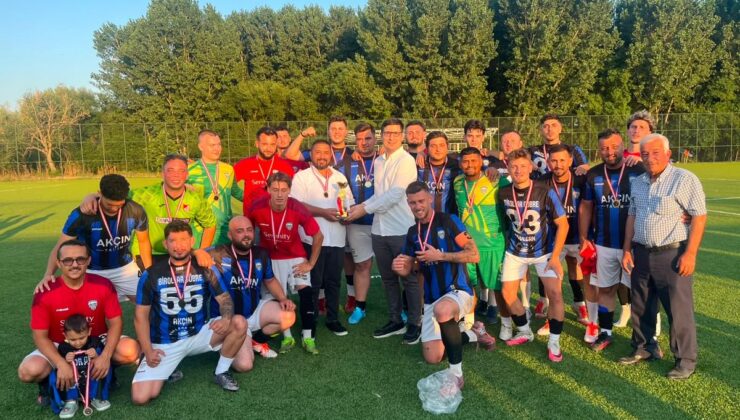 İskenderköy Spor şampiyon