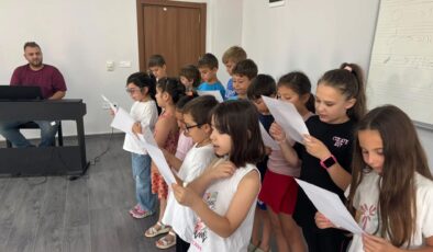 Çocukları geliştiren yaz okulu
