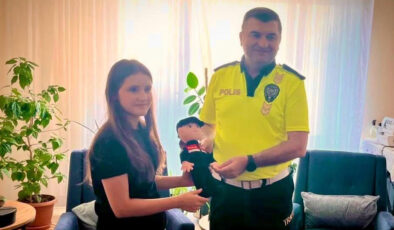 Ayhan’dan şehit polis ailesine ziyaret