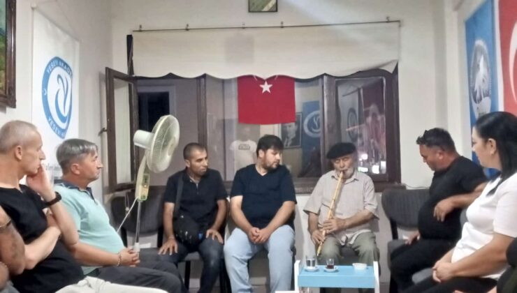 Yesevi Hareketi’nden ney dinletisi