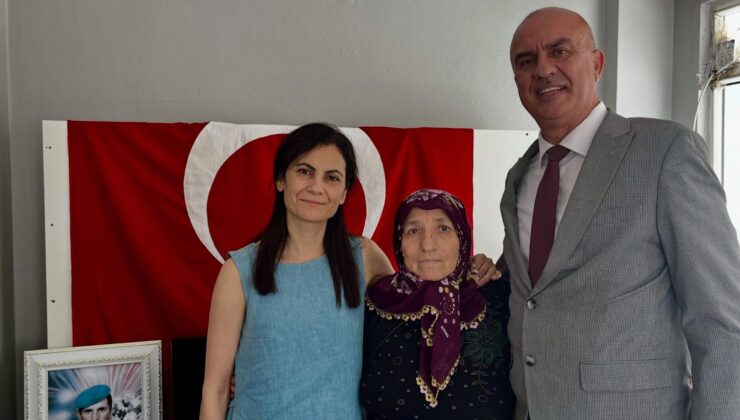 Şehit eşine doğum günü pastası