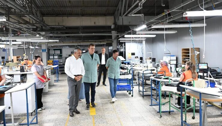 Valisi Sezer, tekstil fabrikasını ziyaret etti
