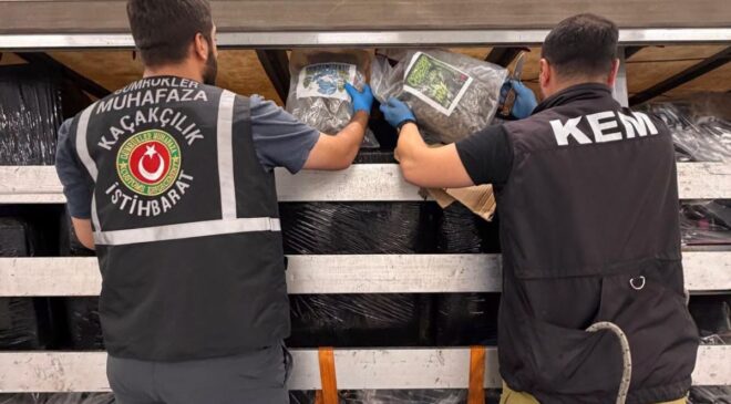 TIR’da 288 kilogram uyuşturucu ele geçirildi