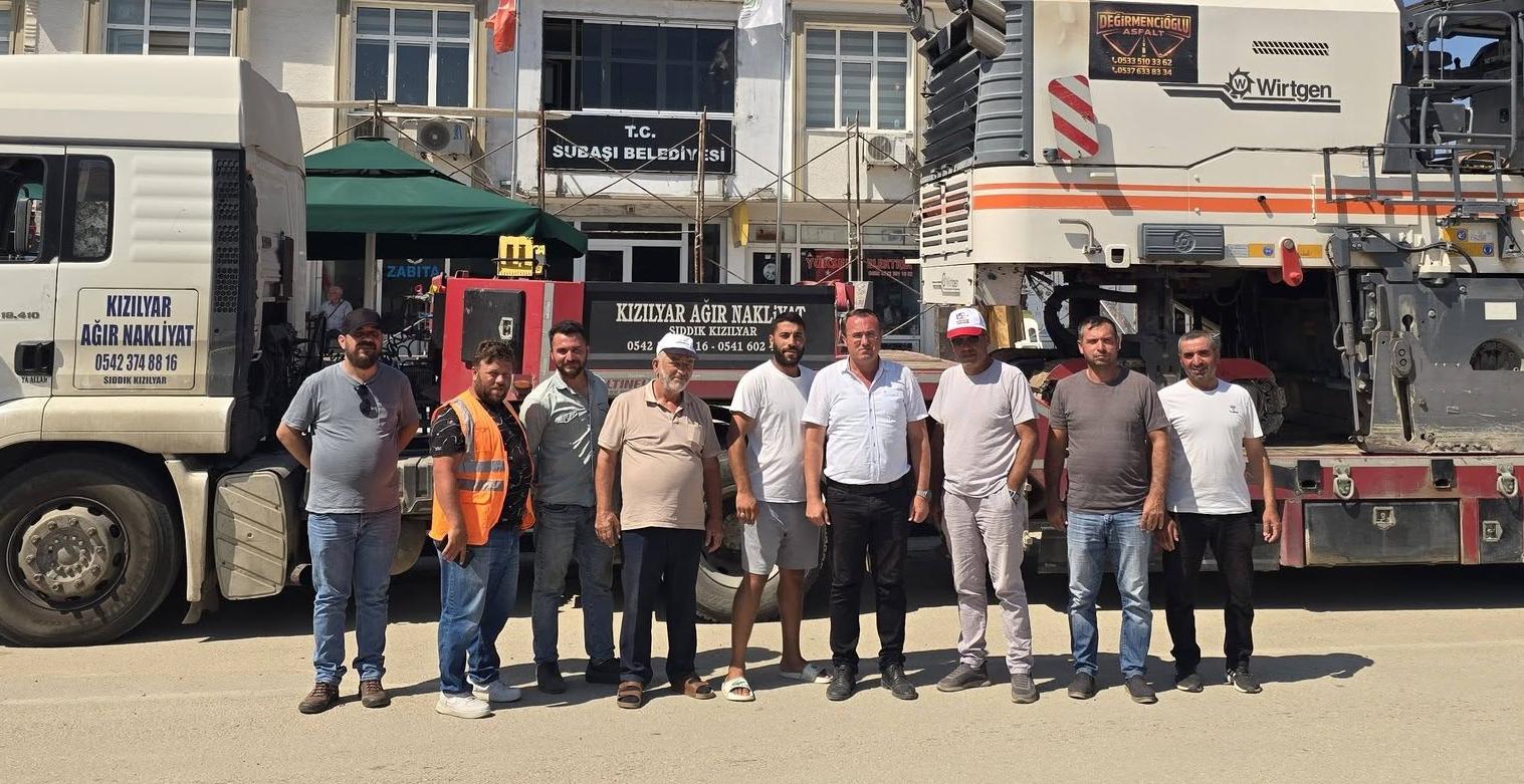 AK Partili başkandan asfalt teşekkürü