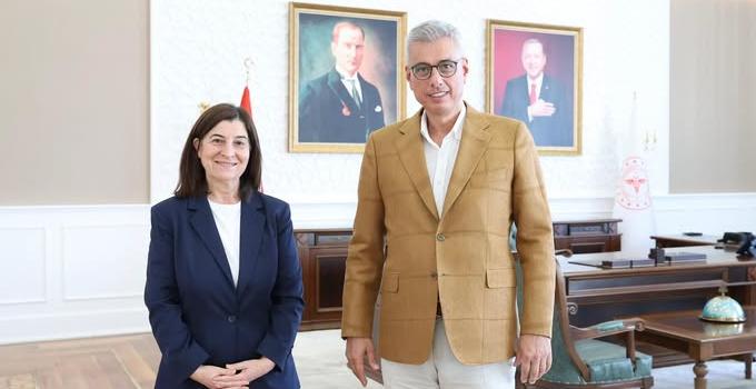 Aksal’dan Bakan Memişoğlu’na ziyaret