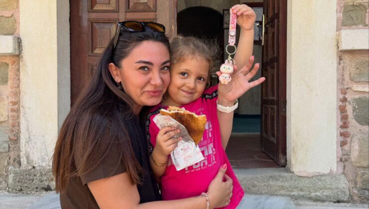 Şimşek’ten Kur’an kursu öğrencilerine hediye
