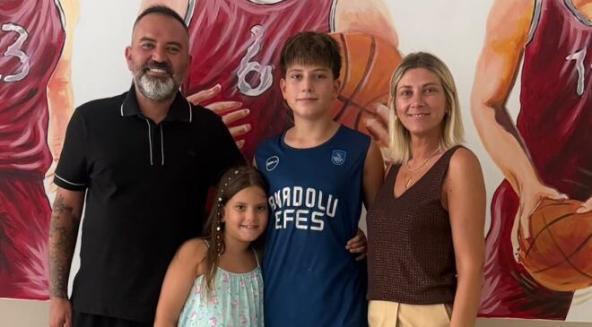 Kuzey Konyalılar Anadolu Efes’te