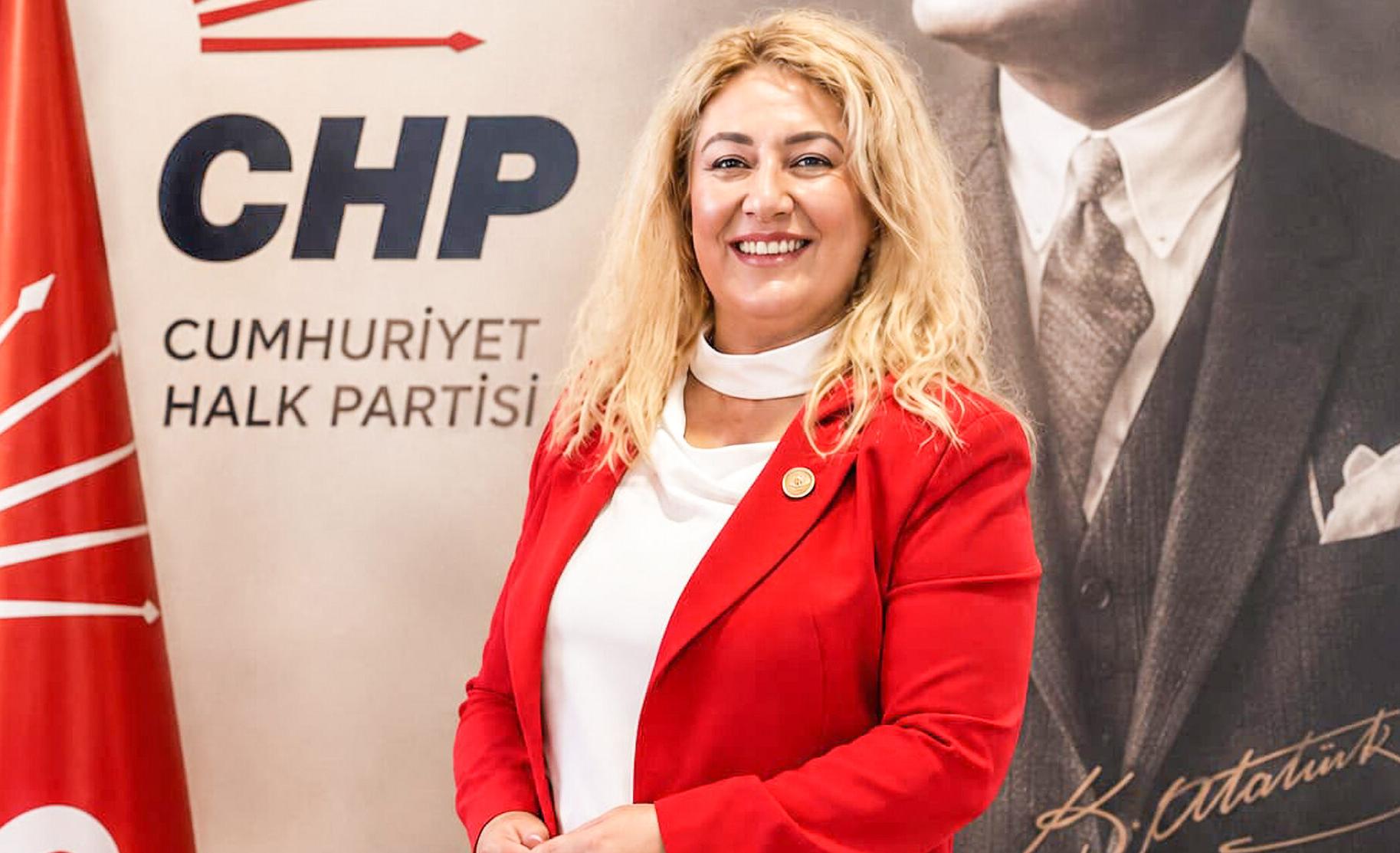 CHP İlçe Başkanı Öyküm Engin oldu