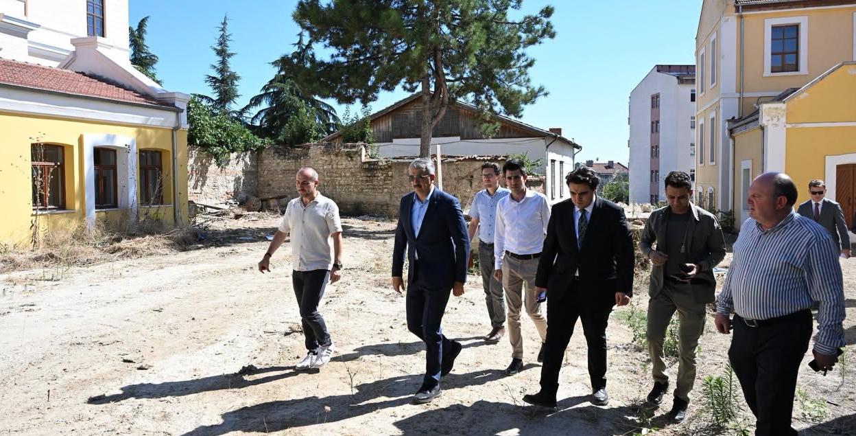 Edirne Lisesi’nde restorasyon